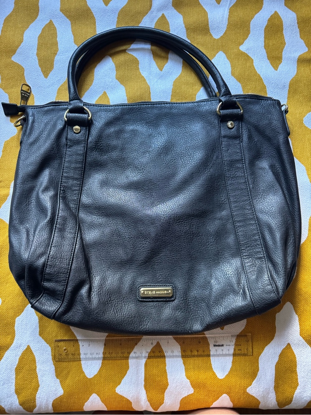 Steve Madden Black Leather Shoulder Bag